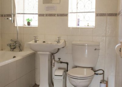BATHROOM1