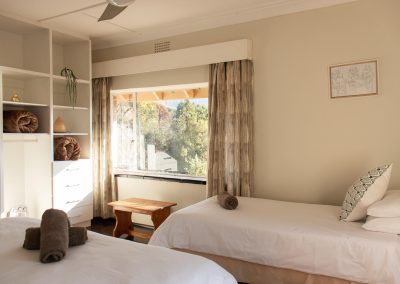 ROOM1