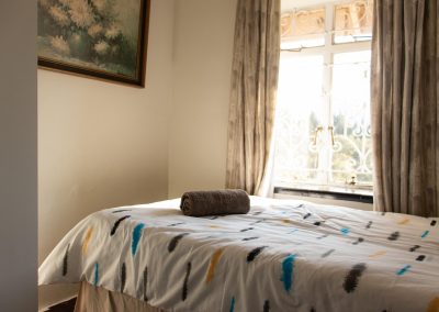 ROOM2