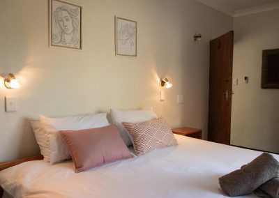 ROOM4
